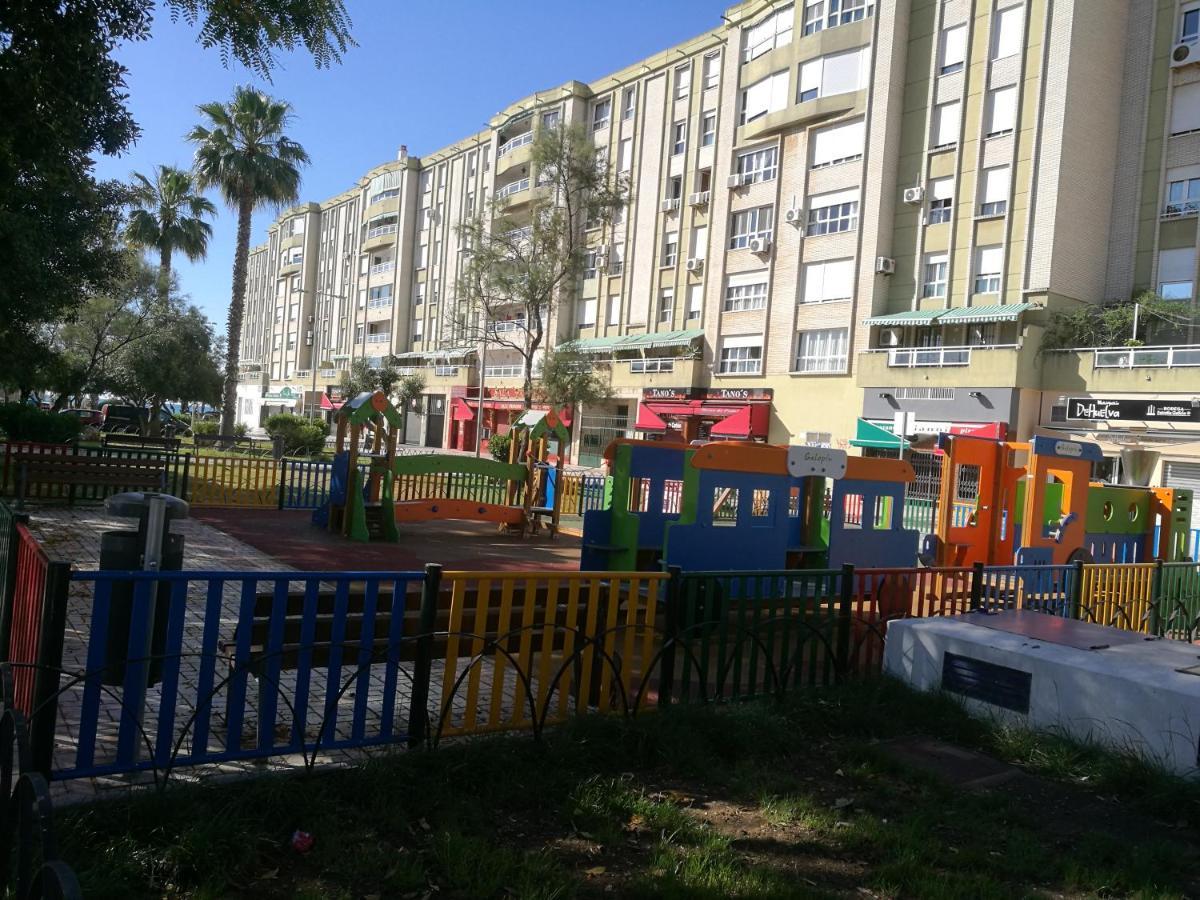 Piso Nuevo Al Lado De La Playa Lägenhet Málaga Exteriör bild